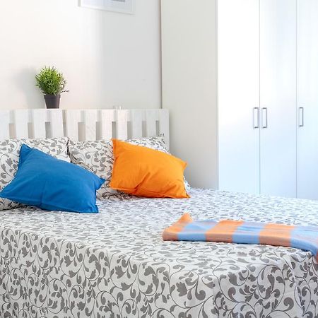 Ponte Tiberio Apartment ريميني المظهر الخارجي الصورة