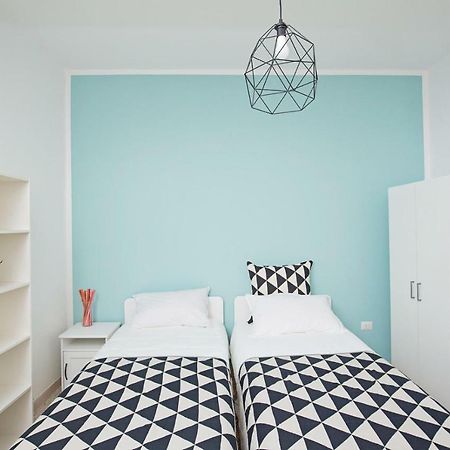 Ponte Tiberio Apartment ريميني المظهر الخارجي الصورة