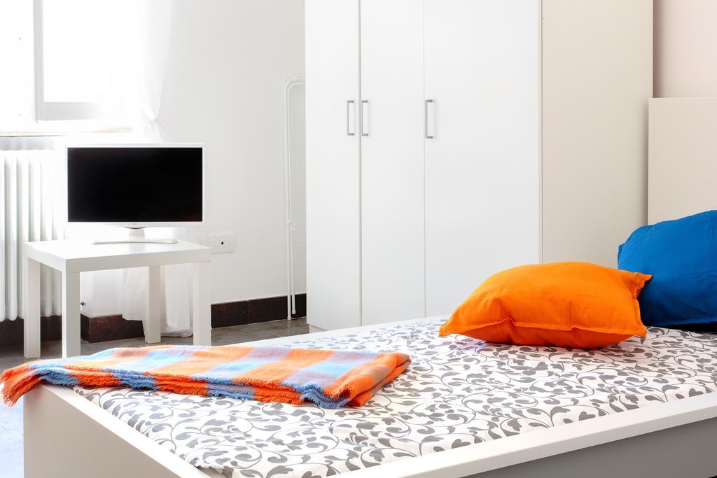 Ponte Tiberio Apartment ريميني المظهر الخارجي الصورة