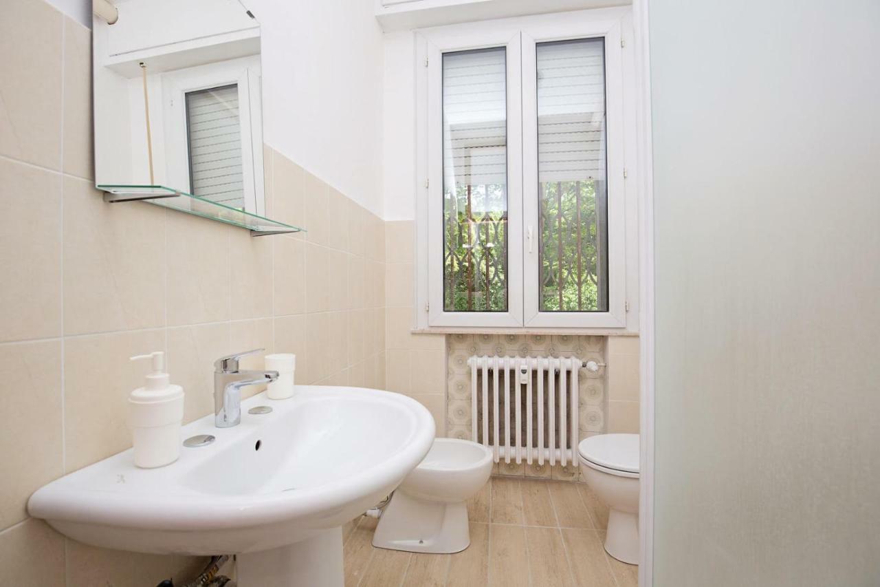 Ponte Tiberio Apartment ريميني المظهر الخارجي الصورة